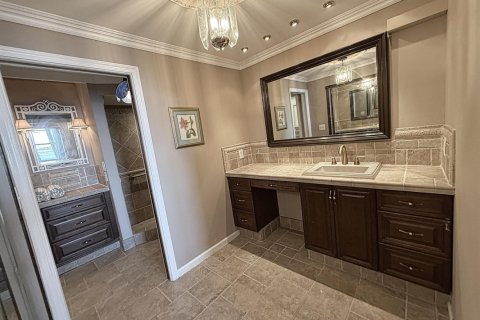 Condo in Lake Park, Florida, 2 bedrooms  № 2361708 - photo 29