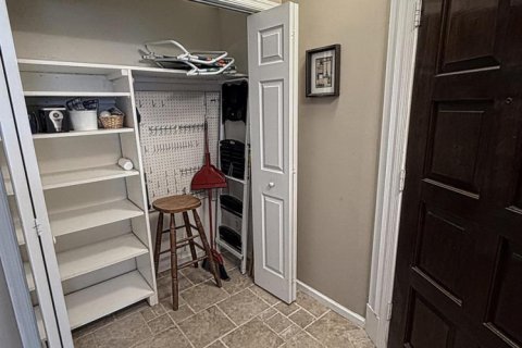 Condo in Lake Park, Florida, 2 bedrooms  № 2361708 - photo 12