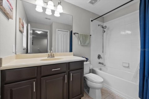 Townhouse in Orlando, Florida 4 bedrooms, 192.68 sq.m. № 1658881 - photo 24