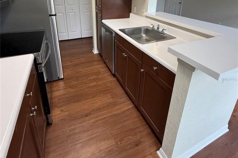 Condominio en alquiler en Orlando, Florida, 1 dormitorio, 62.52 m2 № 1912790 - foto 15