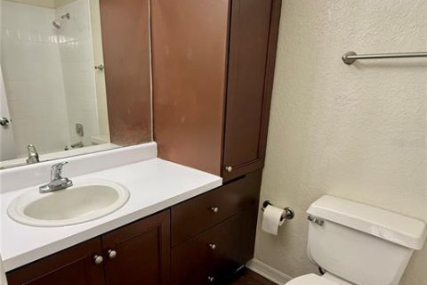 Condominio en alquiler en Orlando, Florida, 1 dormitorio, 62.52 m2 № 1912790 - foto 18