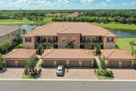 Condominio en alquiler en Bradenton, Florida, 2 dormitorios, 141.95 m2 № 1007846 - foto 1