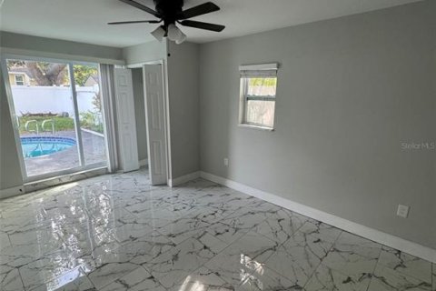 Villa ou maison à louer à Dunedin, Floride: 3 chambres, 102.1 m2 № 2408190 - photo 24