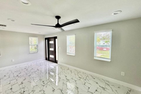 Villa ou maison à louer à Dunedin, Floride: 3 chambres, 102.1 m2 № 2408190 - photo 6