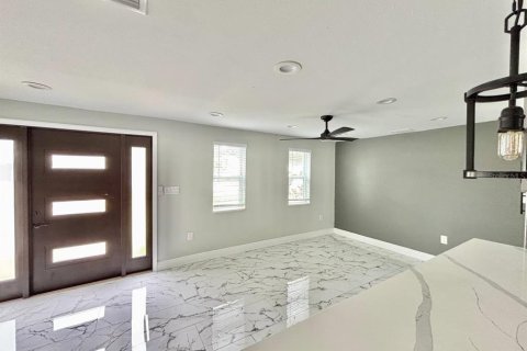 Villa ou maison à louer à Dunedin, Floride: 3 chambres, 102.1 m2 № 2408190 - photo 5
