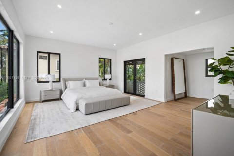 Villa ou maison à louer à Miami Beach, Floride: 6 chambres, 296.73 m2 № 2051449 - photo 28
