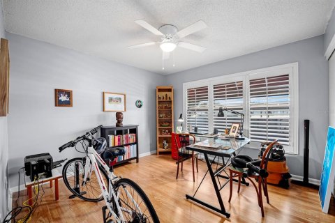 Townhouse in Brandon, Florida 2 bedrooms, 100.15 sq.m. № 2380910 - photo 8