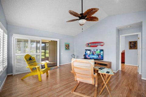 Townhouse in Brandon, Florida 2 bedrooms, 100.15 sq.m. № 2380910 - photo 25