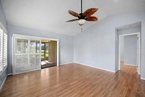 Townhouse in Brandon, Florida 2 bedrooms, 100.15 sq.m. № 2380910 - photo 23