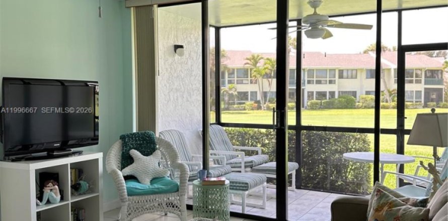 Condo in St. Lucie, Florida, 1 bedroom  № 2058778