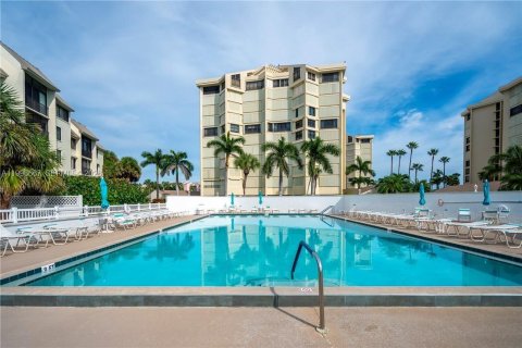 Condo in St. Lucie, Florida, 1 bedroom  № 2058778 - photo 30
