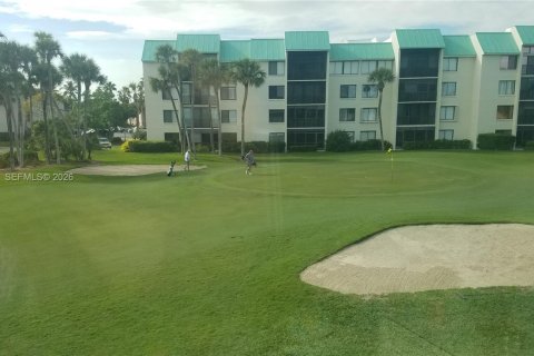 Condo in St. Lucie, Florida, 1 bedroom  № 2058778 - photo 21