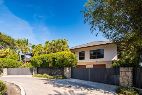 Villa ou maison à vendre à Coral Gables, Floride: 4 chambres, 412.02 m2 № 1971664 - photo 11