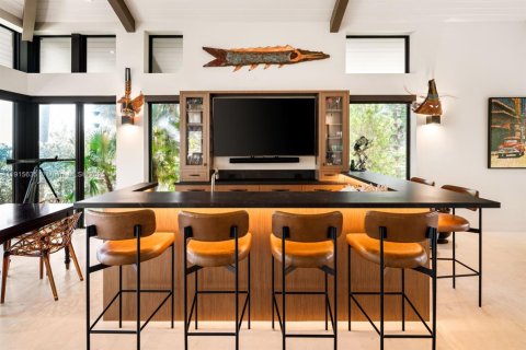 Villa ou maison à vendre à Coral Gables, Floride: 4 chambres, 412.02 m2 № 1971664 - photo 21