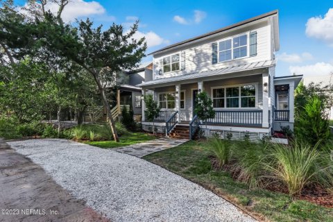 Купить виллу или дом в Фернандина-Бич, Флорида 3 спальни, 172.71м2, № 826961 - фото 1