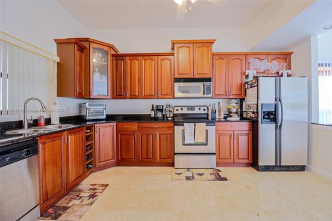 Copropriété à louer à West Palm Beach, Floride: 2 chambres, 124.86 m2 № 1895286 - photo 4