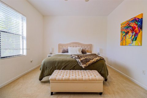 Copropriété à louer à West Palm Beach, Floride: 2 chambres, 124.86 m2 № 1895286 - photo 16