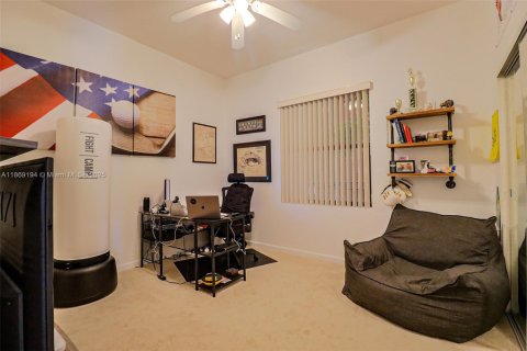 Copropriété à louer à West Palm Beach, Floride: 2 chambres, 124.86 m2 № 1895286 - photo 18