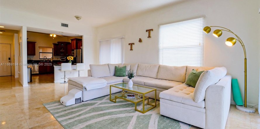 Condo à West Palm Beach, Floride, 2 chambres  № 1895286