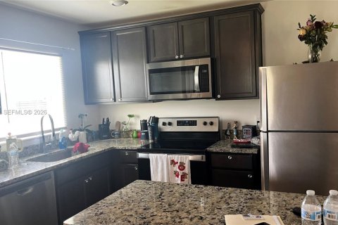 Villa ou maison à vendre à Cape Coral, Floride: 3 chambres, 129.51 m2 № 2037122 - photo 7