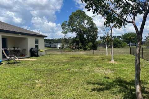 Villa ou maison à vendre à Cape Coral, Floride: 3 chambres, 129.51 m2 № 2037122 - photo 13