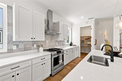 Adosado en venta en Tampa, Florida, 3 dormitorios, 247.21 m2 № 2324877 - foto 18