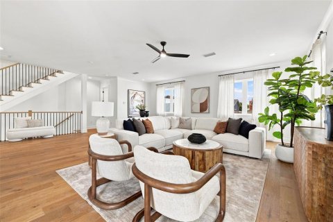 Adosado en venta en Tampa, Florida, 3 dormitorios, 247.21 m2 № 2324877 - foto 13