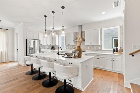 Adosado en venta en Tampa, Florida, 3 dormitorios, 247.21 m2 № 2324877 - foto 17