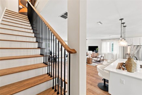 Adosado en venta en Tampa, Florida, 3 dormitorios, 247.21 m2 № 2324877 - foto 22