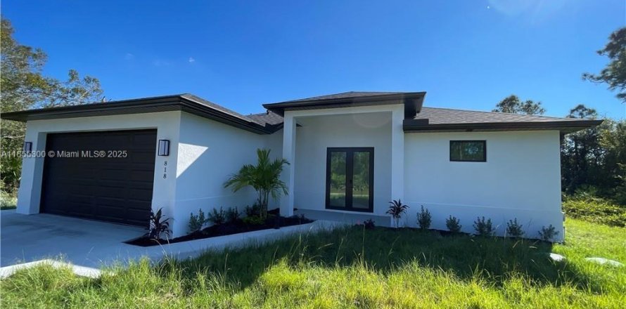 House in Lehigh Acres, Florida 3 bedrooms № 1874916
