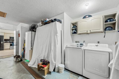 House in Boynton Beach, Florida 3 bedrooms, 121.42 sq.m. № 2191290 - photo 28