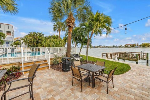 Copropriété à vendre à Saint Petersburg, Floride: 1 chambre, 45.15 m2 № 2155382 - photo 19