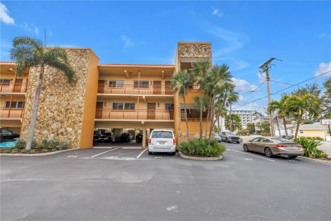 Copropriété à vendre à Saint Petersburg, Floride: 1 chambre, 45.15 m2 № 2155382 - photo 5