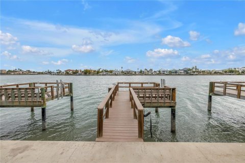 Copropriété à vendre à Saint Petersburg, Floride: 1 chambre, 45.15 m2 № 2155382 - photo 6