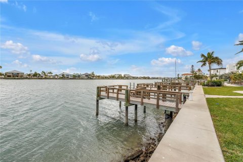 Copropriété à vendre à Saint Petersburg, Floride: 1 chambre, 45.15 m2 № 2155382 - photo 23