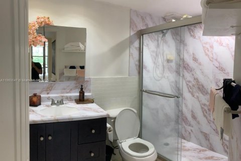 Copropriété à louer à Hallandale Beach, Floride: 1 chambre, 85.01 m2 № 1892095 - photo 8