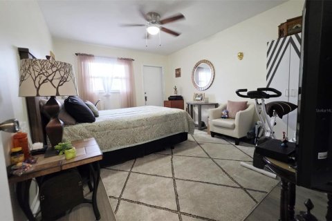 Condominio en venta en Saint Petersburg, Florida, 2 dormitorios, 94.76 m2 № 2102856 - foto 21