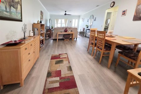Condominio en venta en Saint Petersburg, Florida, 2 dormitorios, 94.76 m2 № 2102856 - foto 7