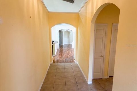 Casa en venta en Tampa, Florida, 3 dormitorios, 195.09 m2 № 2236980 - foto 3