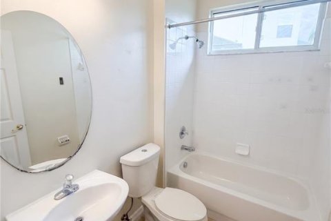 Casa en venta en Tampa, Florida, 3 dormitorios, 195.09 m2 № 2236980 - foto 5
