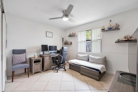 Villa ou maison à vendre à Davie, Floride: 3 chambres, 142.79 m2 № 2087447 - photo 14