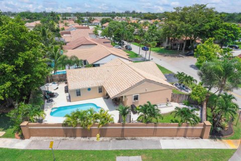 Villa ou maison à vendre à Davie, Floride: 3 chambres, 142.79 m2 № 2087447 - photo 23