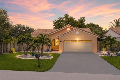 Villa ou maison à Davie, Floride 3 chambres, 142.79 m2 № 2087447