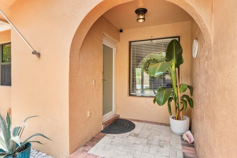 Villa ou maison à vendre à Davie, Floride: 3 chambres, 142.79 m2 № 2087447 - photo 2