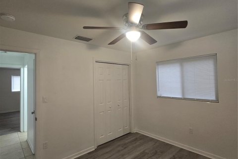 Villa ou maison à louer à Clearwater, Floride: 2 chambres, 87.98 m2 № 2431112 - photo 7