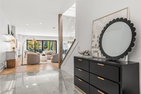 Casa en venta en Winter Park, Florida, 5 dormitorios, 358.88 m2 № 2147704 - foto 5