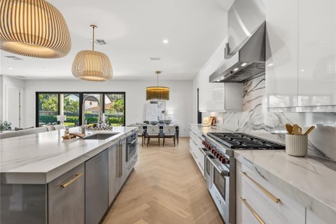 Casa en venta en Winter Park, Florida, 5 dormitorios, 358.88 m2 № 2147704 - foto 11