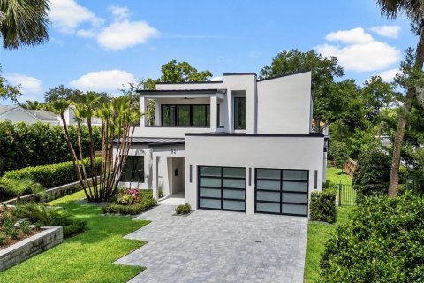 Casa en venta en Winter Park, Florida, 5 dormitorios, 358.88 m2 № 2147704 - foto 3