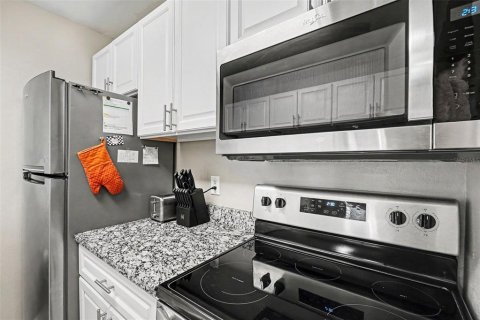 Condo in Bradenton, Florida, 2 bedrooms  № 2091756 - photo 20