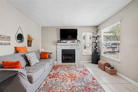 Condo in Bradenton, Florida, 2 bedrooms  № 2091756 - photo 10